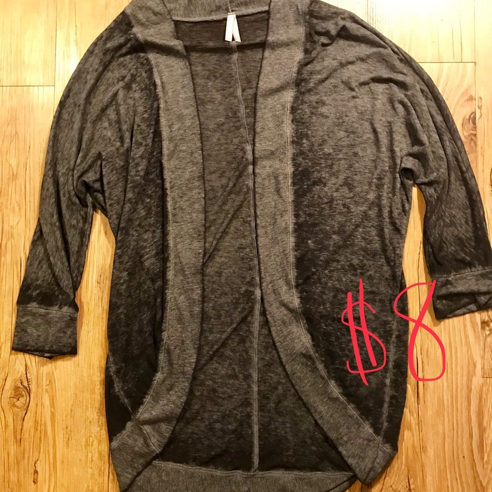 Grey cardigan